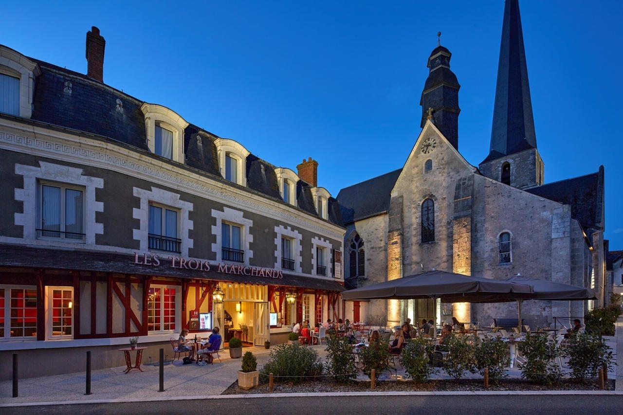 Relais Des Trois Chateaux Hotel-Restaurant - Teritoria Cour-Cheverny Exteriér fotografie